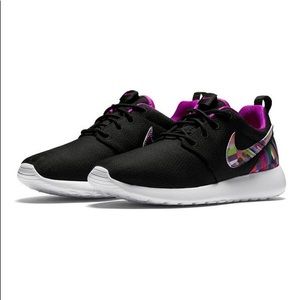 Nike Roshe Shoe